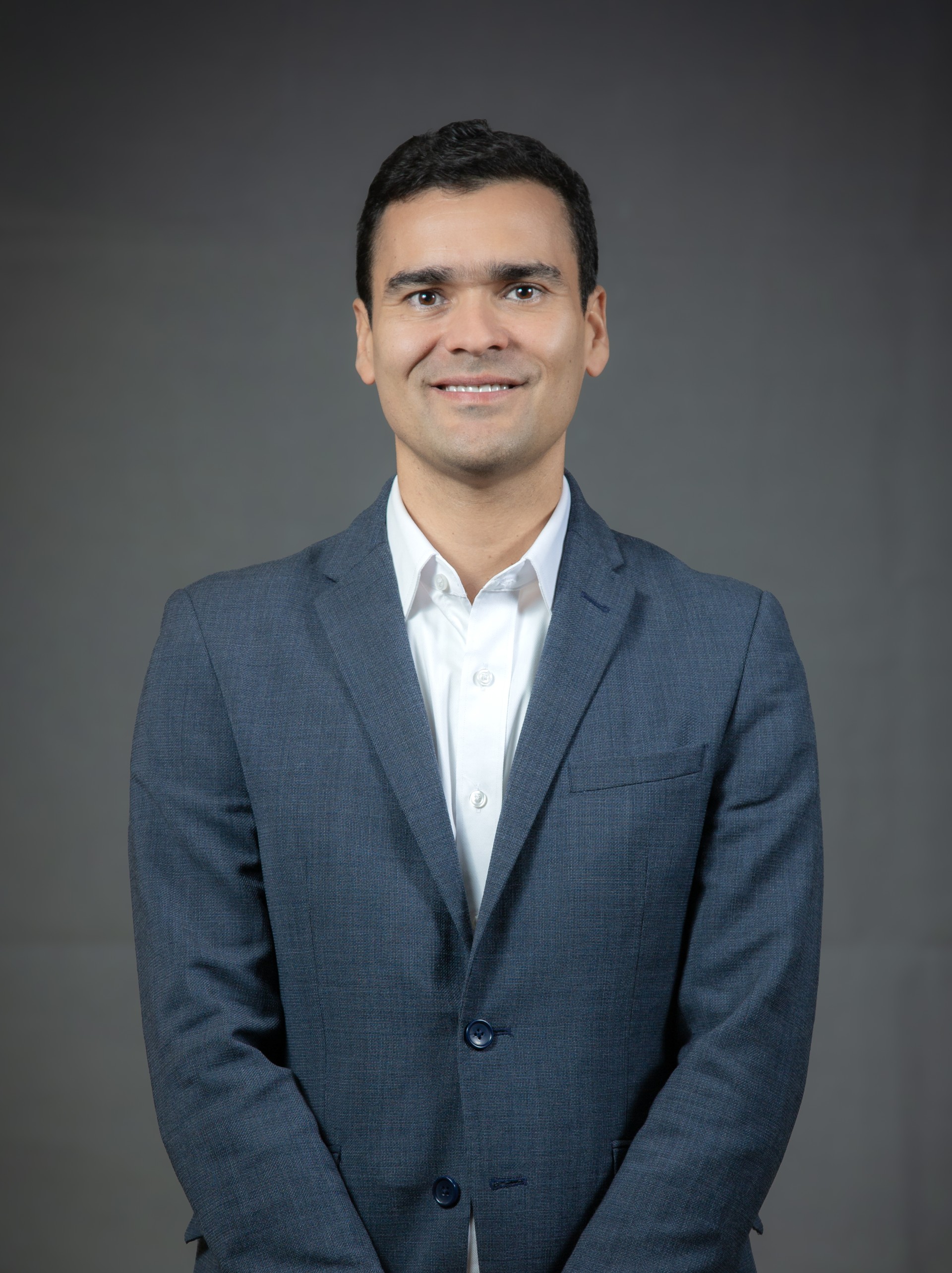 Dr. Junior Orlando Quintero Cartagena